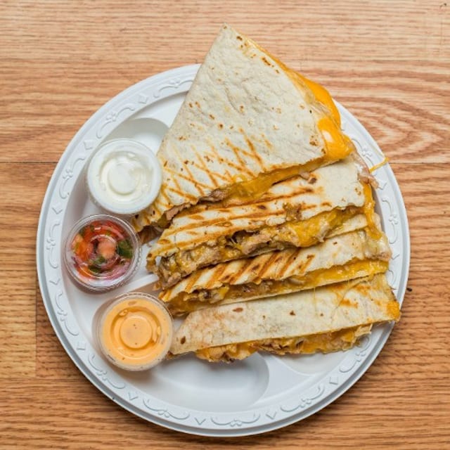 Cheese & Vegetables Quesadilla.